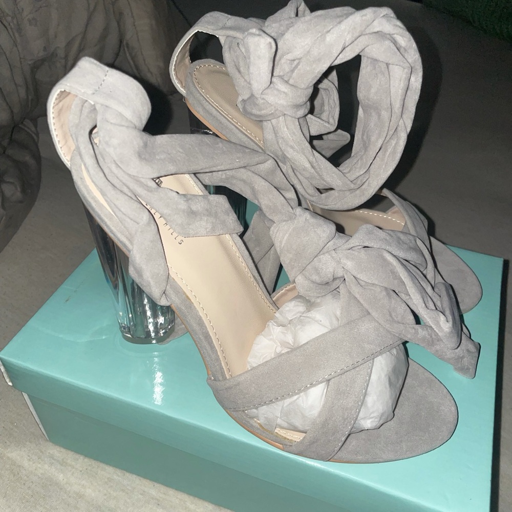 Brand New Gray Suede Strappy Clear Heels Size 7